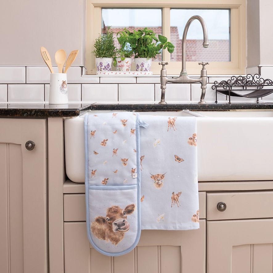 Wrendale ‘Farmyard Friends’ Double Oven Glove