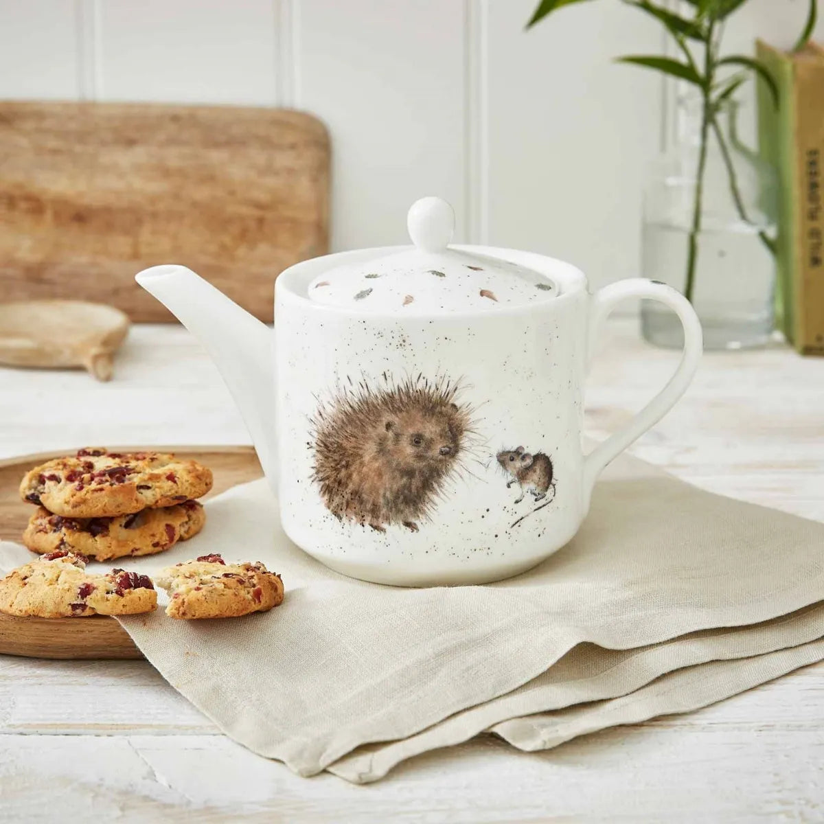Wrendale ‘Hedgehog And Mice’ Teapot