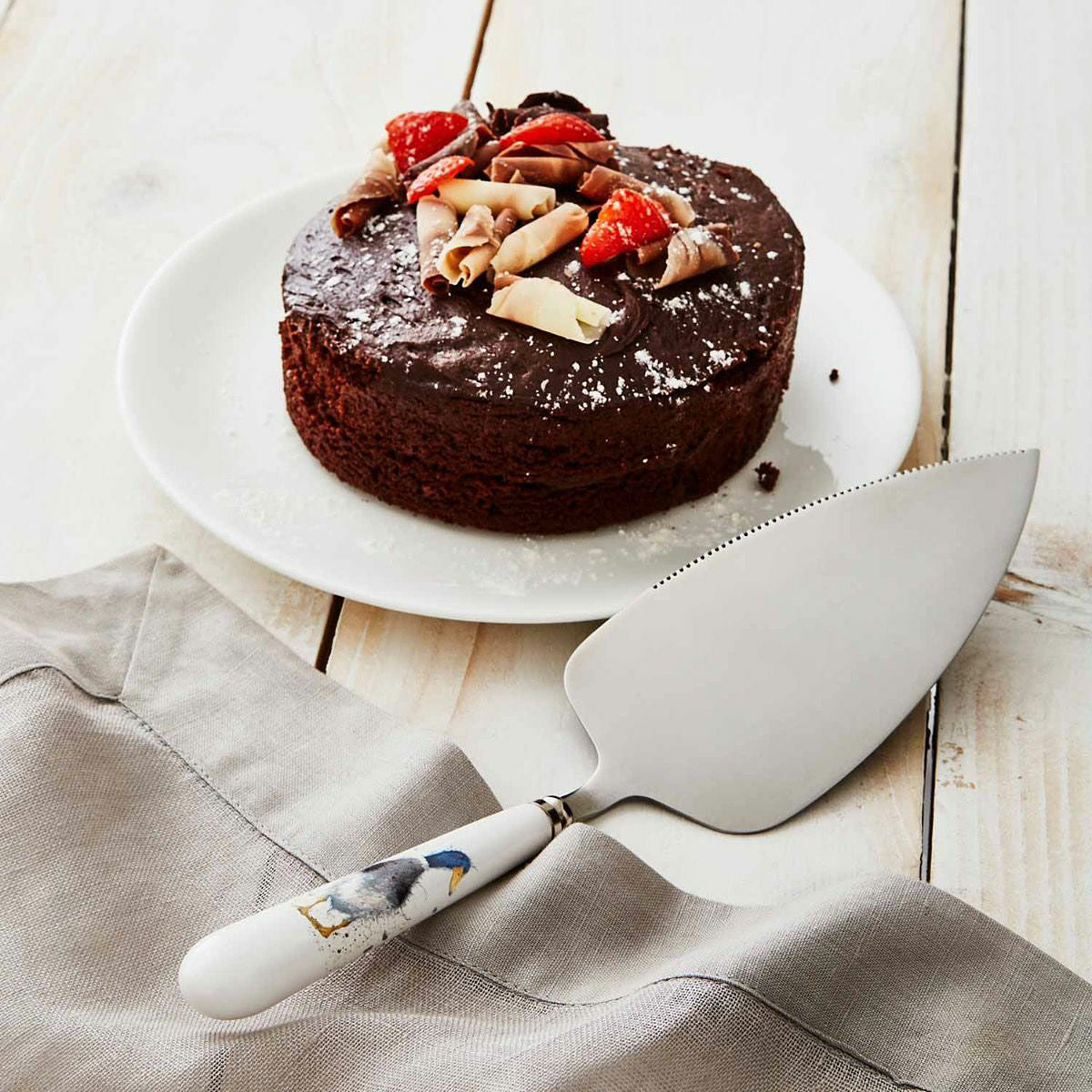 Wrendale ‘Guard Duck’ Cake Slice