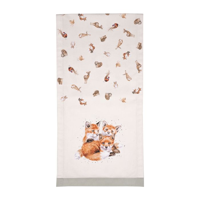 “Woodlanders” Woodland Animal Table Runnerg