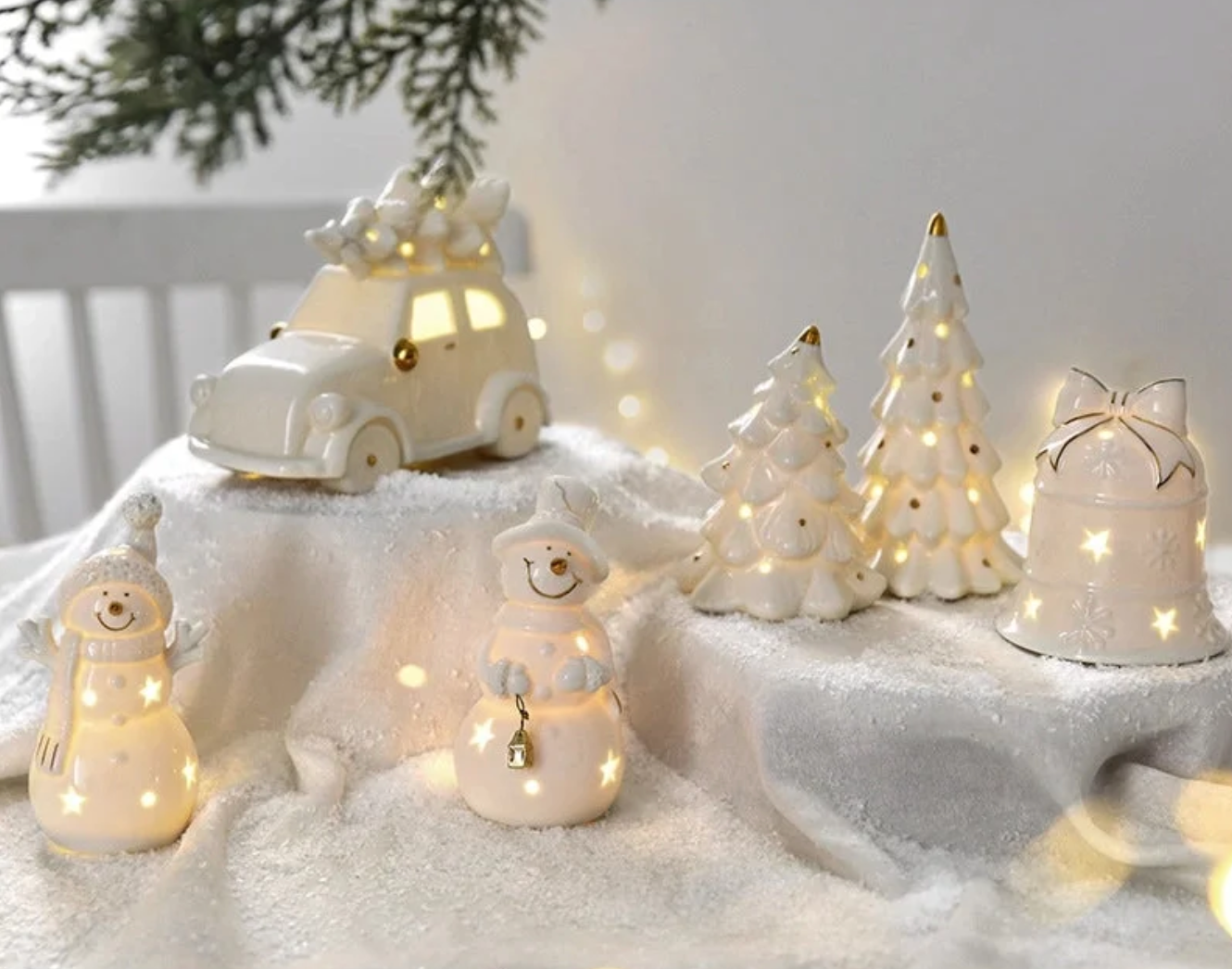 Newgrange White Ceramic Car & Christmas Tree