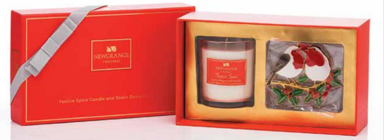 Newgrange Candle & Robin Decoration Luxury Set