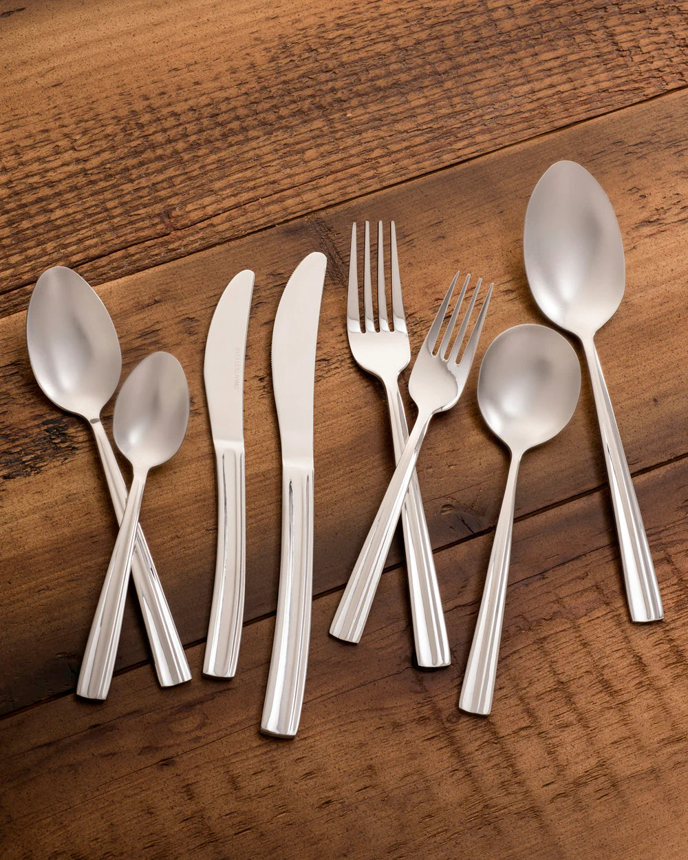 Belleek Living Occasions 72-Piece Cutlery Set