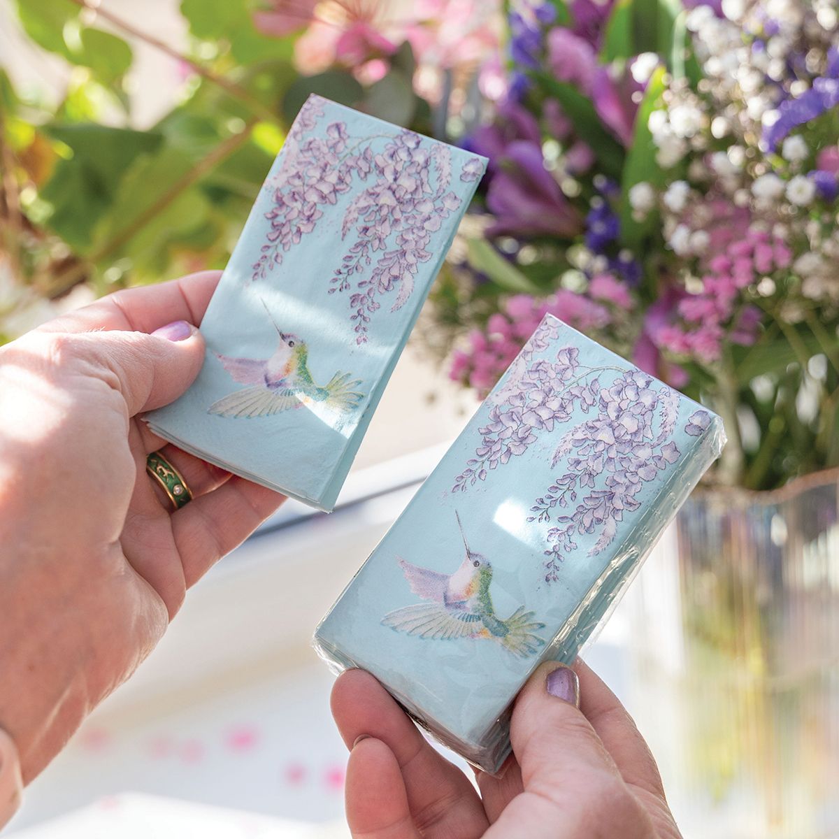 Hummingbird pocket tissues