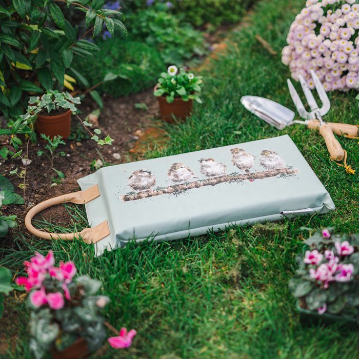 Wrendale ‘Daisy Chain’ Rabbit Garden Kneeler