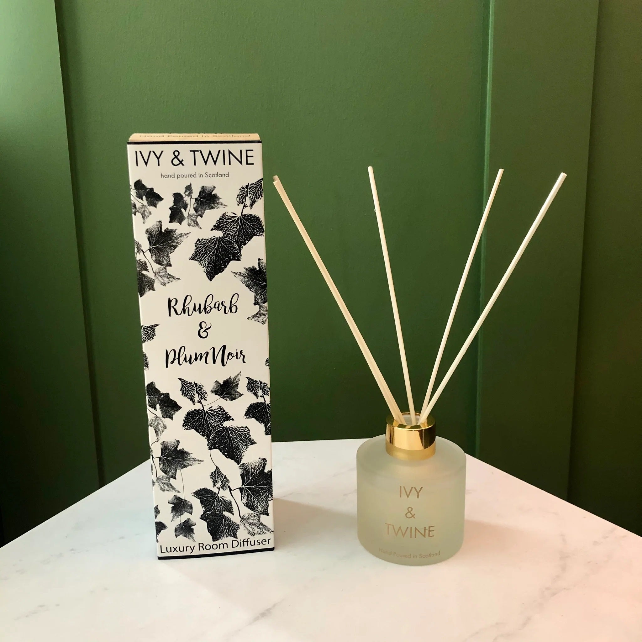 Ivy & Twine Rhubarb & Plum Noir 100ml Diffuser