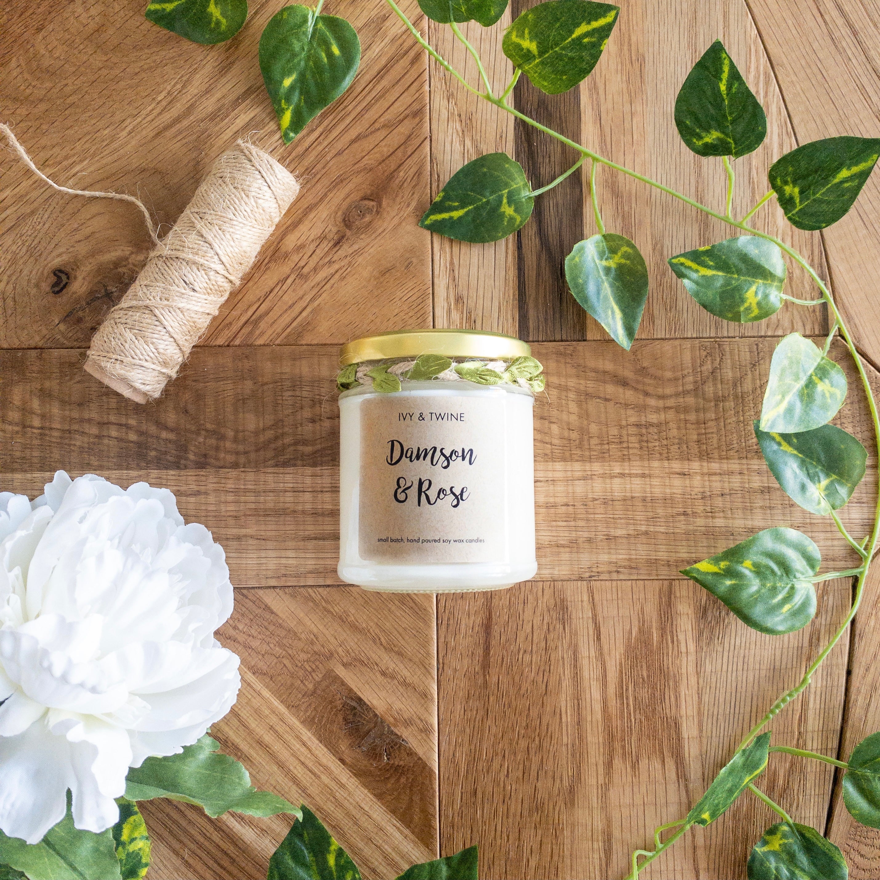 Ivy & Twine Damson & Rose 190g Candle