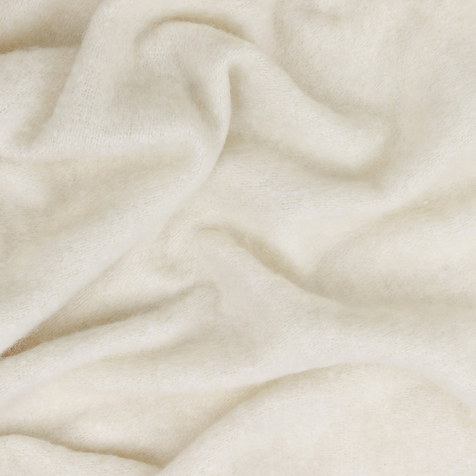 Furn Cozy Woven Tasselled Throw Ecru
